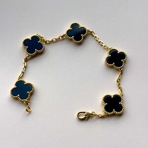 Alhambra Style Gold and Black Onyx 5 Clover Bracelet